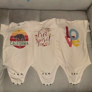 Organic Morado Designs Onesies (3)
